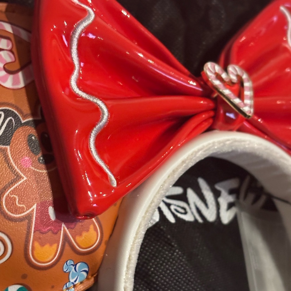 Loungefly Disney Minnie Mouse Gingerbread Headband With Dustbag - Picture 8 of 8